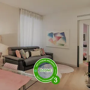  Apartment Madeleine - Brera Italy